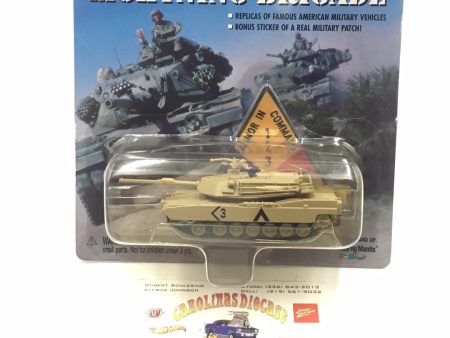 Johnny lightning Lightning Brigade Desert Storm M1A1 Sherman tank TT5 Supply