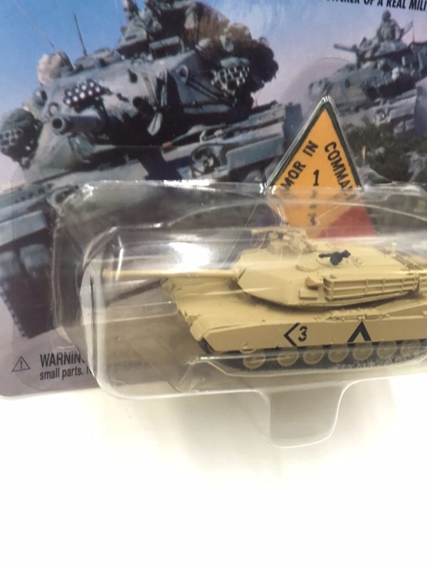 Johnny lightning Lightning Brigade Desert Storm M1A1 Sherman tank TT5 Supply