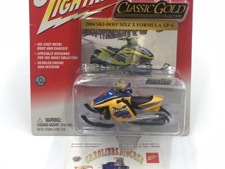 Johnny lightning Classic Gold 2004 Ski-Doo MXZ Formula XP-S OO3 For Discount