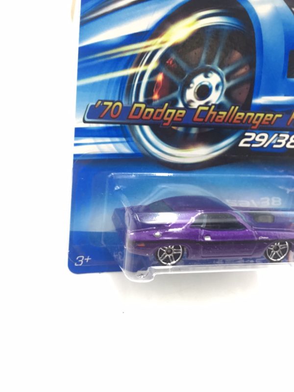 2006 Hot Wheels #29 70 Dodge Challenger HEMI Sale