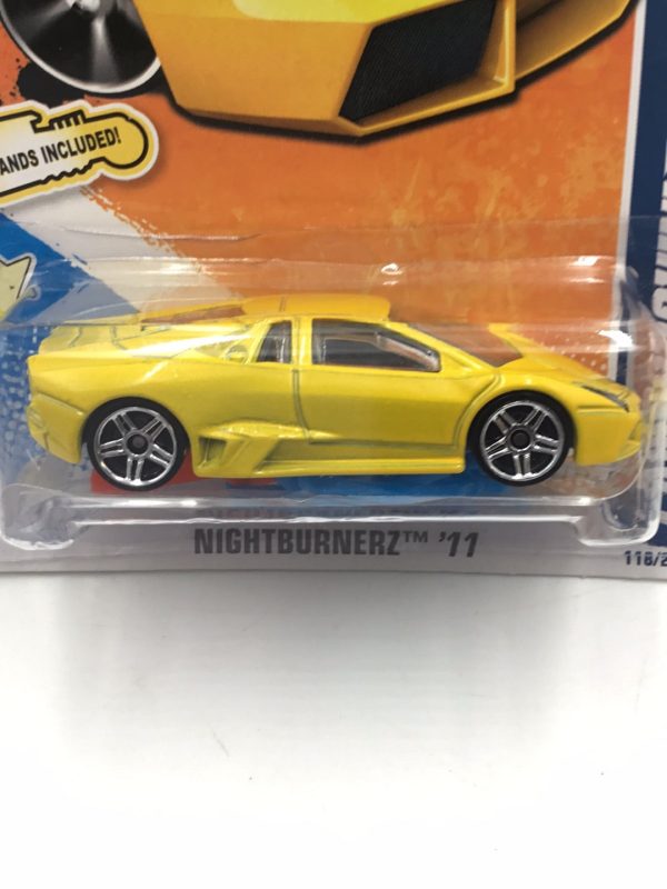 2011 Hot Wheels #118 Lamborghini Reventon target exclusive bands included 102A Sale