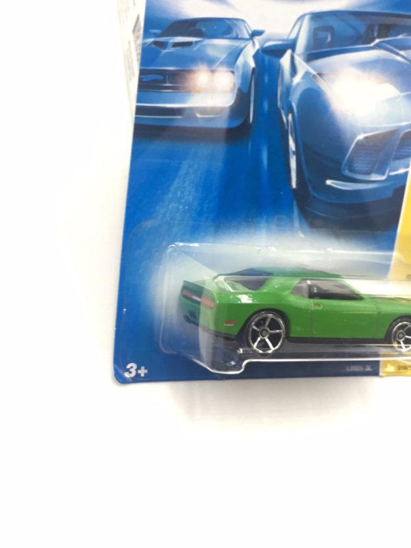 2008 Hot Wheels new models #16 Dodge Challenger srt8 Green R4 For Sale