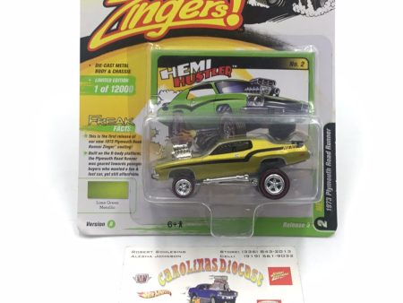 Johnny lightning zingers 1973 Plymouth Road Runner 209E Fashion