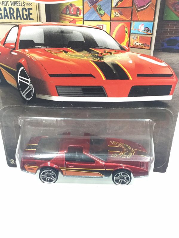 Hot Wheels Garage Series 80’s Pontiac Firebird 10 10 II7 Hot on Sale