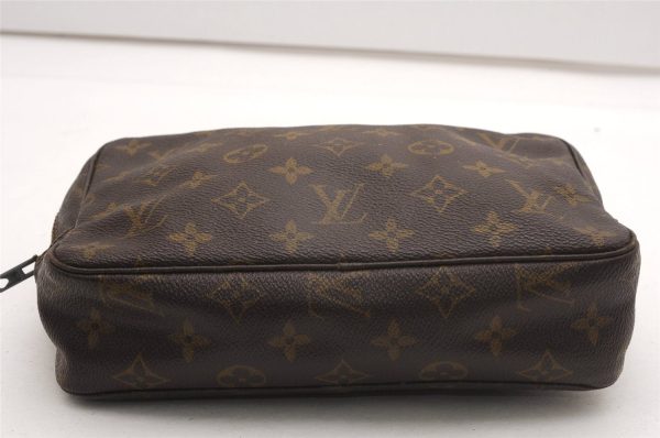 Auth Louis Vuitton Monogram Trousse Toilette 23 Clutch Hand Bag Old Model K4614 on Sale