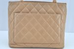 Authentic CHANEL Caviar Skin Medallion CC Logo Shoulder Tote Bag Beige 0892I Hot on Sale