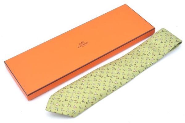 Authentic HERMES Tie Necktie Animal Pattern Silk Light Green Box J6115 Cheap