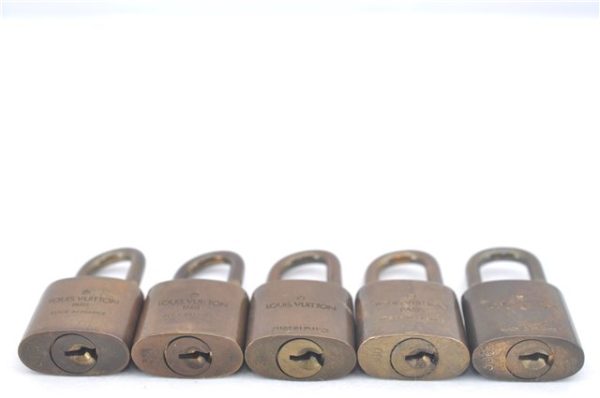 Authentic Louis Vuitton Padlock Gold 10Set LV J9696 Hot on Sale