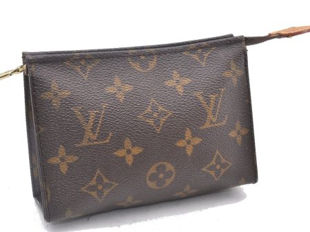 Authentic Louis Vuitton Monogram Poche Toilette 15 M47546 Cosmetics Pouch 2863F For Sale