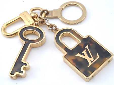 Authentic Louis Vuitton Porte Cles Confidence Charm Key Ring M65088 Gold J5620 on Sale