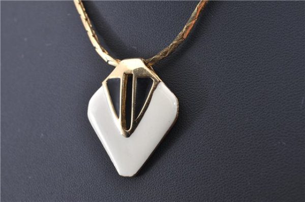 Authentic GIVENCHY Vintage Chain Pendant Necklace Gold Tone 1643G Online