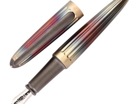 Diplomat Aero 14K Gold Fountain Pen - Flame For Discount